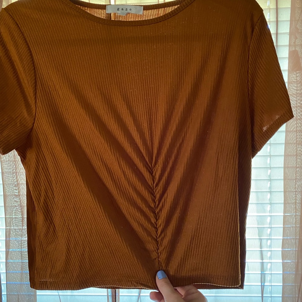 Cropped burnt orange blouse